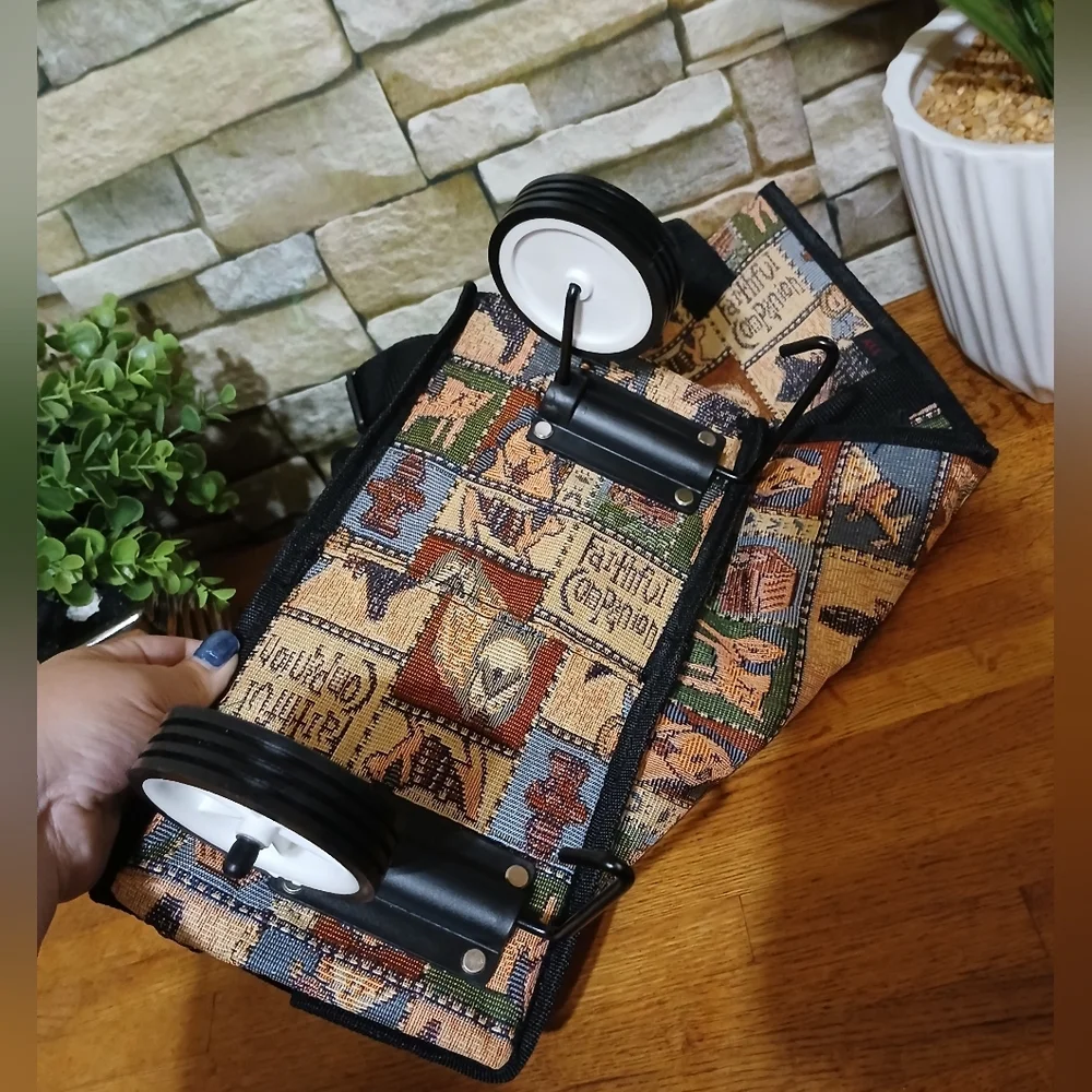 Pioneer Faithful Companion Dog Tapestry Print Rolling Tote Bag/Shopping Trolley - Picture 6 of 7
